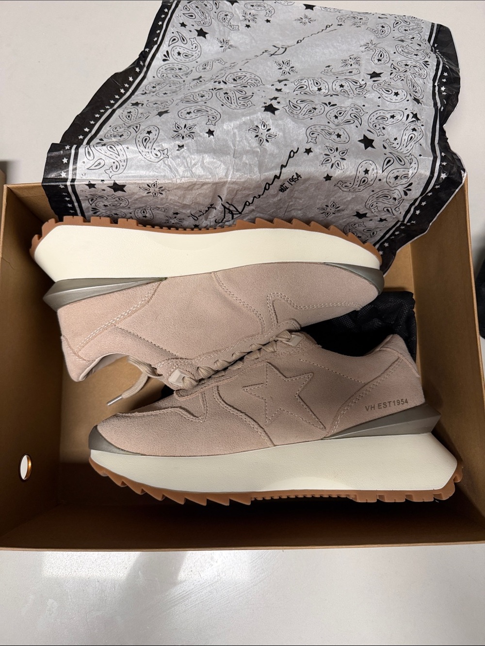 Vintage Havana Women's Suede Platform Sneaker in Blush Pink